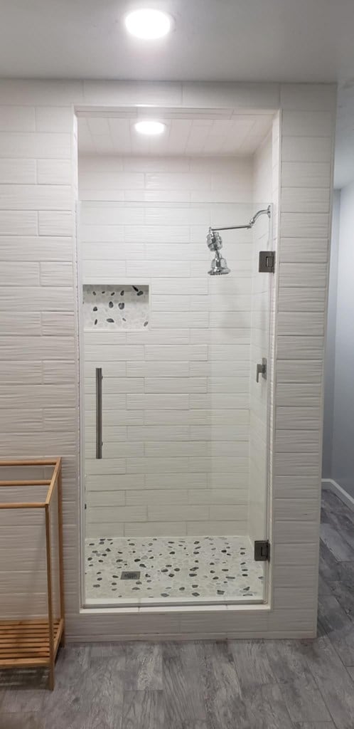 bathroom featuring walk in shower