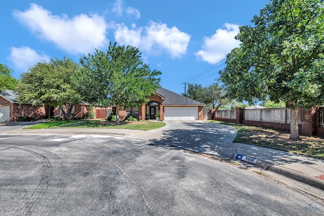 5400 San Saba Ct, Midland, TX 79707 - photo 4