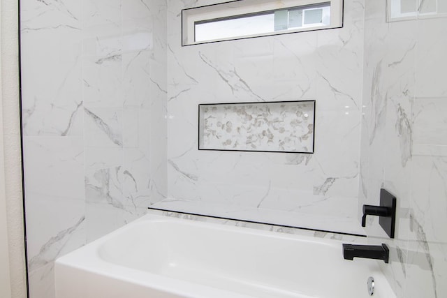1017 Ward St, Midland, TX 79701 - full bath featuring a tub to relax in