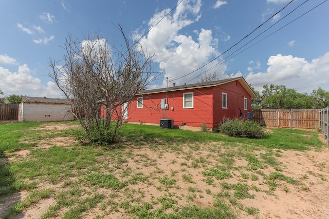 2004 State St, Big Spring, TX 79720 - back of property