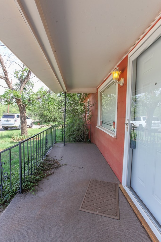 2004 State St, Big Spring, TX 79720 - view of patio