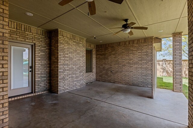 3101 Fairfield Ln, Midland, TX 79705 - view of patio featuring a ceiling fan