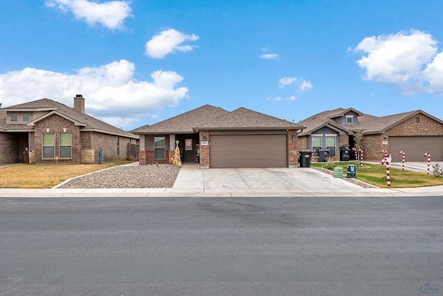 view of front facade featuring a garage