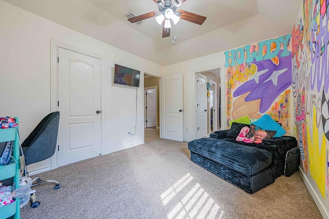 bedroom with carpet flooring and ceiling fan