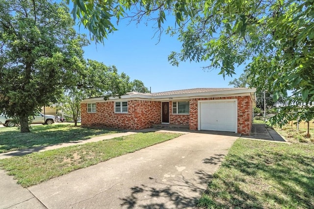 2316 41st St, Snyder, TX 79549 - photo 2