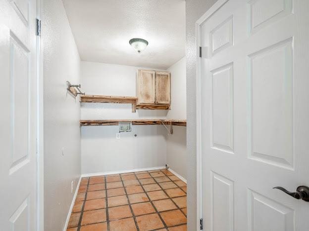 10807 E County Rd 104, Midland, TX 79706 - view of spacious closet