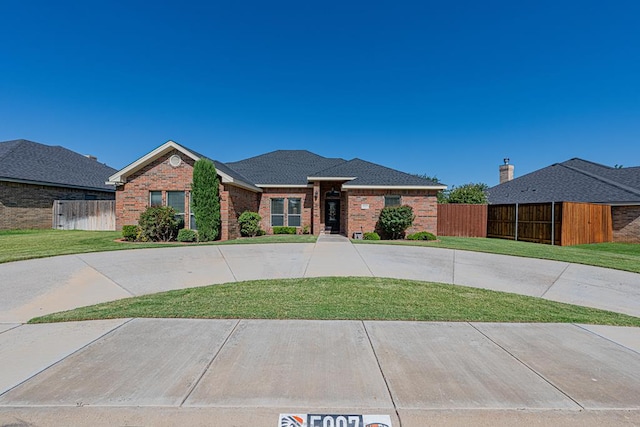 5007 Apple Creek Rd, Midland, TX 79706 - photo 1