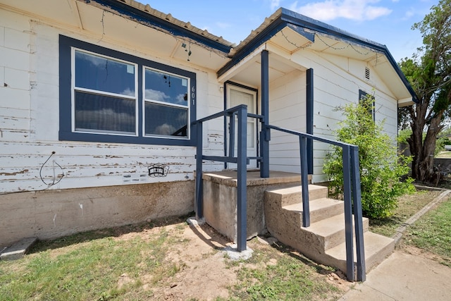 601 Caylor Dr, Big Spring, TX 79720 - view of side of property