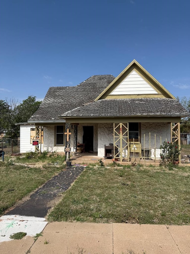 627 Walnut St, Colorado City, TX 79512 - photo 1