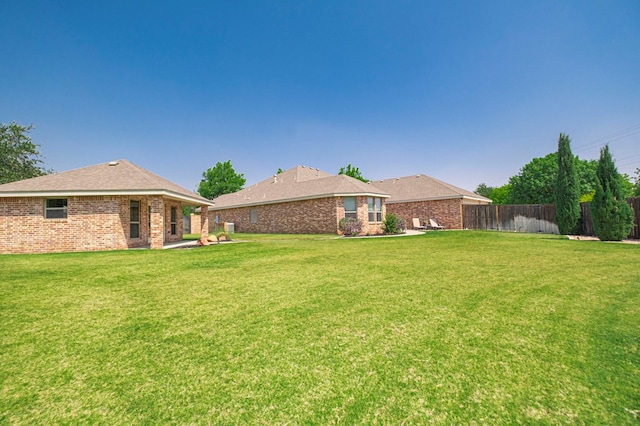 801 Keystone Ct, Midland, TX 79705 - view of yard with a patio