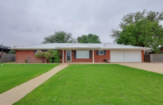 505 Koonce Ln, Stanton, TX 79782 - photo 1