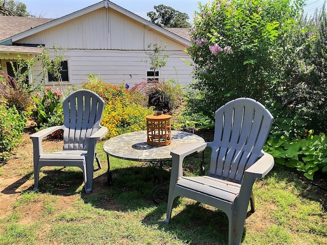 2311 30th St, Snyder, TX 79549 - view of yard