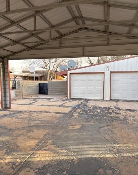 Listing photo 3 for 2611 Seminole Rd, Lamesa TX 79331