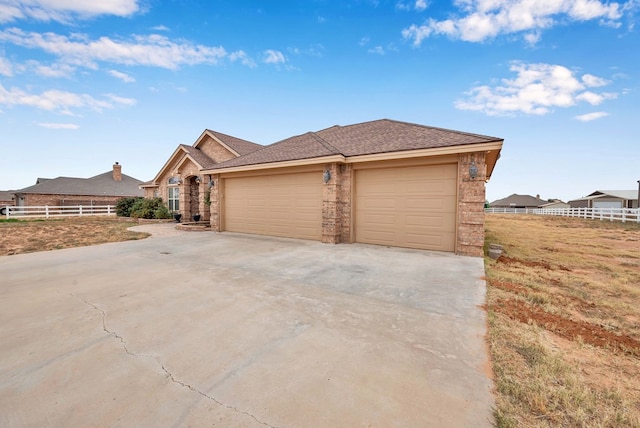 view of front facade with a garage