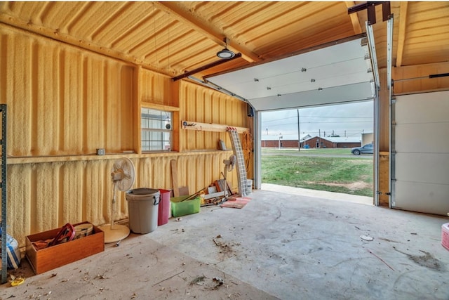 312 N Main St, Coahoma, TX 79511 - view of garage