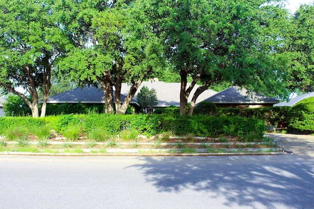 6407 Driftwood Dr, Midland, TX 79707 - photo 2