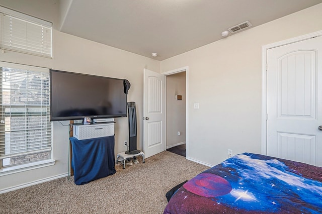 bedroom featuring carpet floors