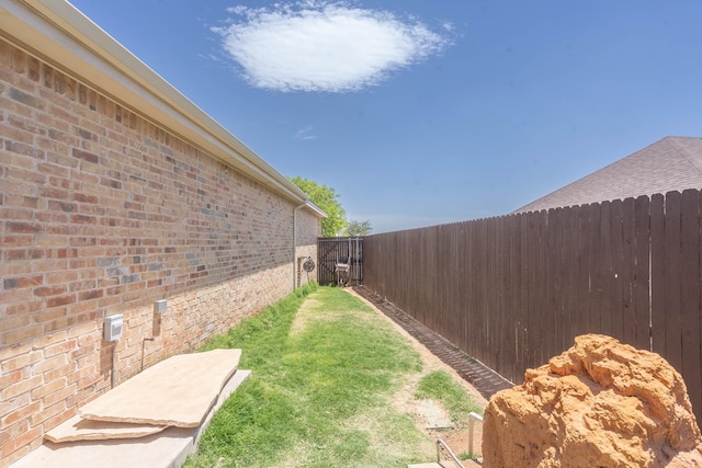 5305 Deer Run, Midland, TX 79707 - view of yard