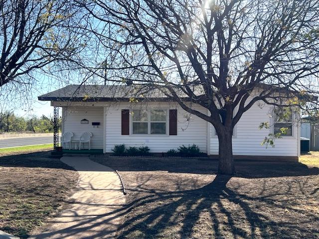 3702 Dalton Dr, Snyder, TX 79549 - view of front of property