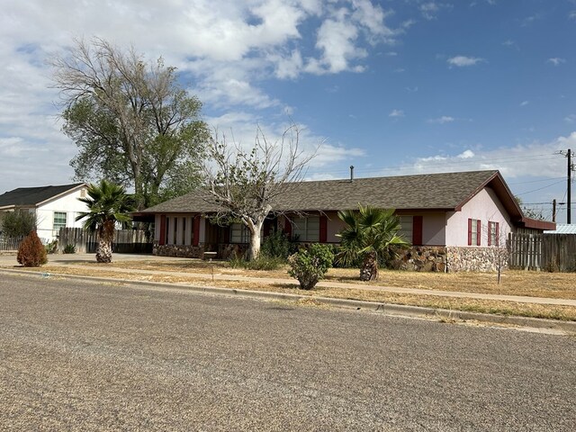 view of single story home