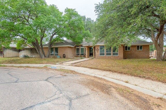 2300 Hermitage Ct, Midland, TX 79705 - photo 44