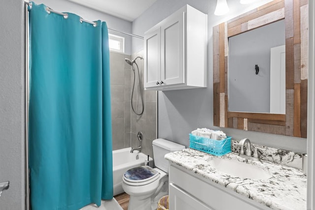 6811 Elkins Rd, Midland, TX 79705 - full bath featuring vanity and shower / bath combo
