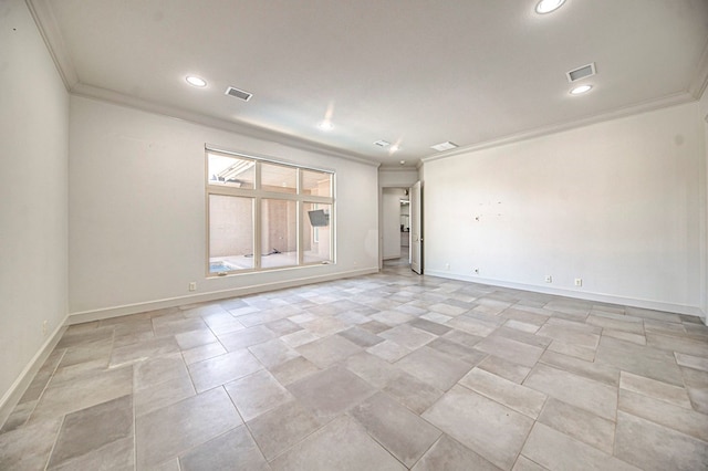 empty room with ornamental molding