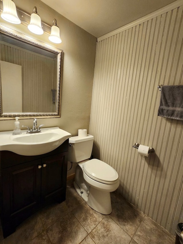 501 W Scharbauer Dr Unit 30, Midland, TX 79705 - bathroom featuring toilet and vanity