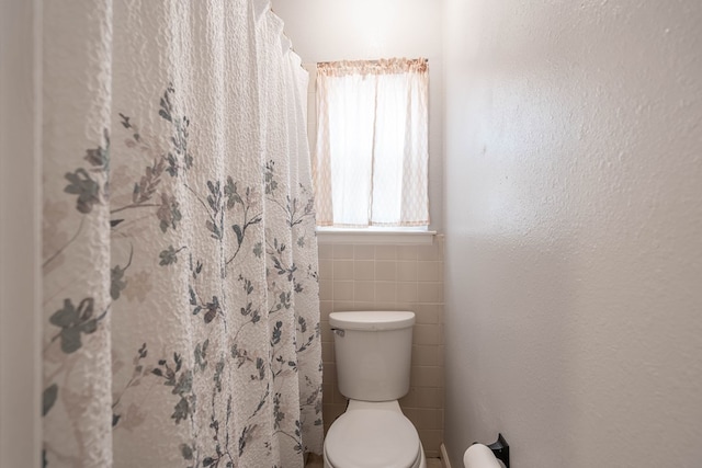3702 W Michigan Ave, Midland, TX 79703 - full bath with curtained shower and tile walls