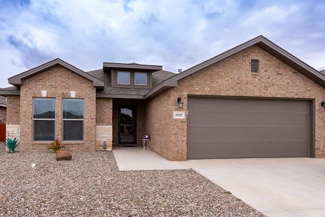 view of front of home featuring a garage