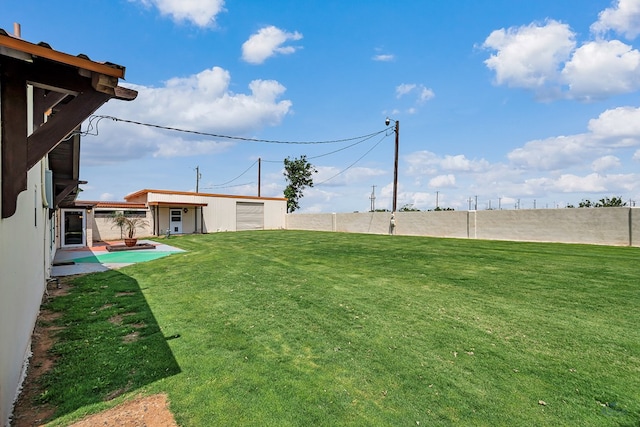 1510 W School St, Stanton, TX 79782 - view of yard