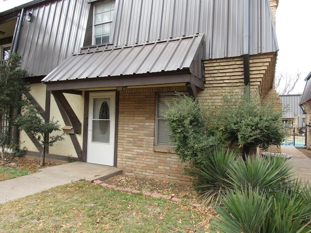 501 W Scharbauer Dr Unit 11, Midland, TX 79705 - photo 2
