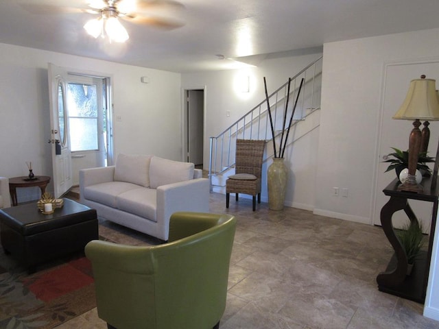 501 W Scharbauer Dr Unit 11, Midland, TX 79705 - photo 1