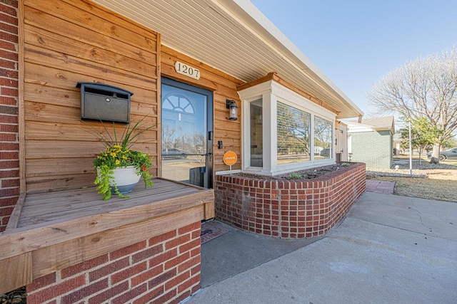1207 Kansas, Midland, TX 79705 - property entrance
