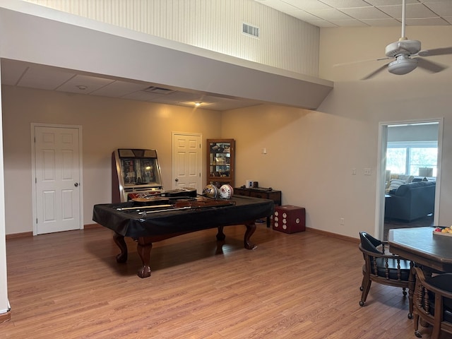 1207 Kansas, Midland, TX 79705 - playroom featuring billiards table, light wood finished floors, a ceiling fan, and a high ceiling