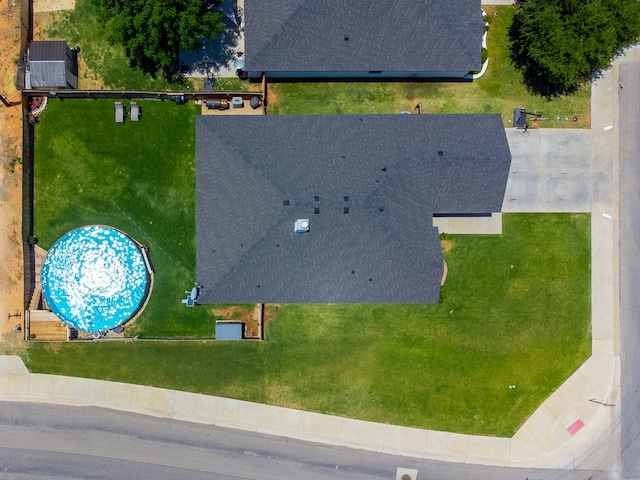 1328 E Dormard Ave, Midland, TX 79705 - drone / aerial view of a pool area