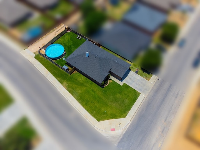 1328 E Dormard Ave, Midland, TX 79705 - aerial view of a pool area