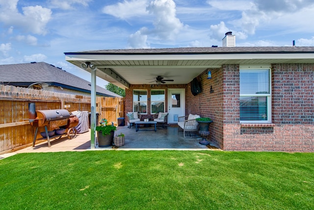 1328 E Dormard Ave, Midland, TX 79705 - view of patio with a ceiling fan and a grill