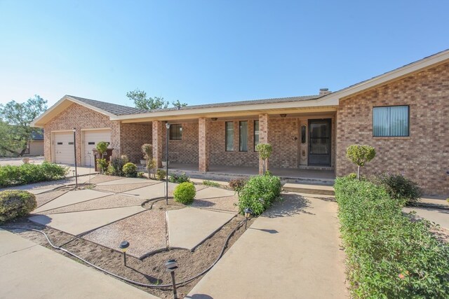2201 E 25th St, Big Spring, TX 79720 - photo 5