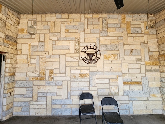 24501 S County Rd 1210, Midland, TX 79706 - detailed view of wooden ceiling