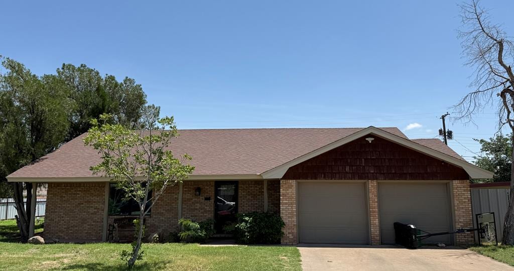 202 N Eisenhower Dr, Midland, TX 79703 - photo 1