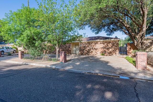4205 Arroyo Dr, Midland, TX 79707 - photo 1
