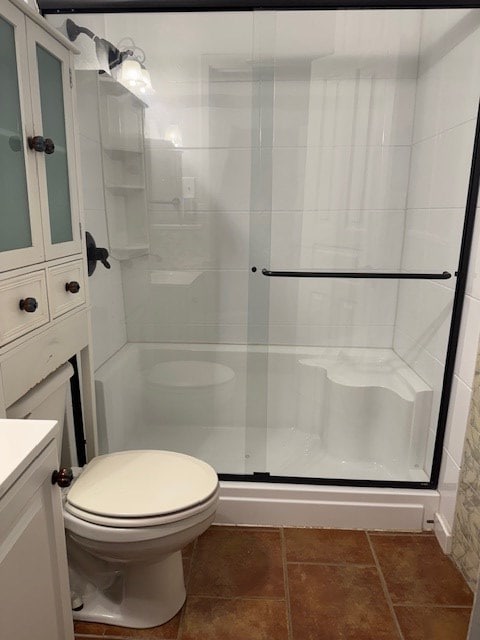 906 W 5th St, Fort Stockton, TX 79735 - bathroom featuring a shower stall and vanity