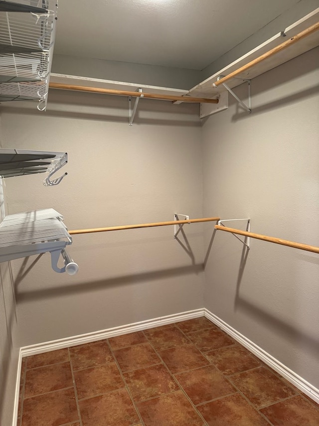 906 W 5th St, Fort Stockton, TX 79735 - view of walk in closet