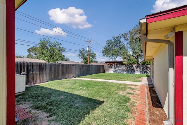 3404 W Michigan Ave, Midland, TX 79703 - view of yard