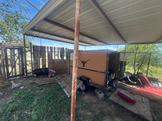 1603 5th St, Big Spring, TX 79720 - view of yard featuring a carport