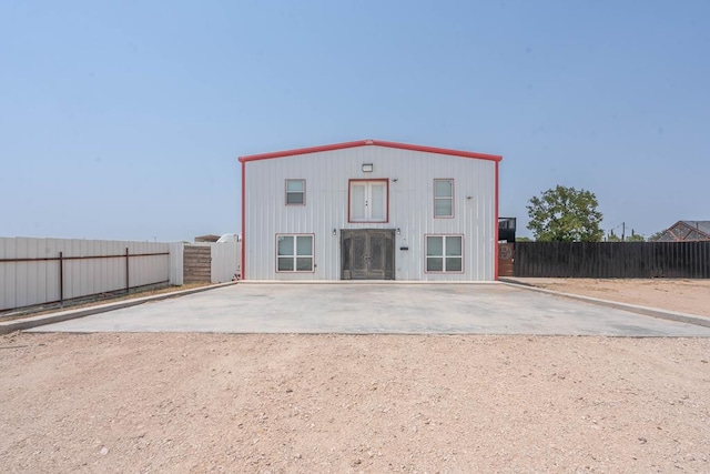 5702 S County Rd 1202, Midland, TX 79706 - photo 1