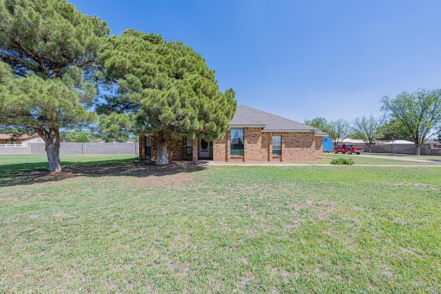 2807 Ann Dr, Midland, TX 79705 - view of front facade