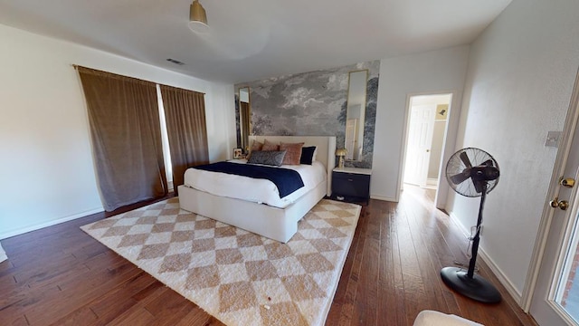 bedroom with light hardwood / wood-style flooring