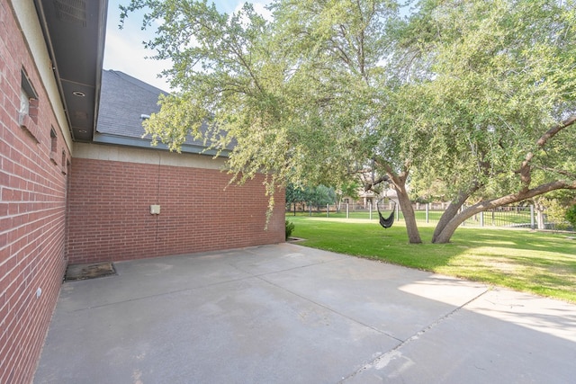 15 Lakes Dr, Midland, TX 79705 - view of patio / terrace